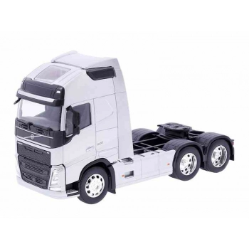Model 1:32, VOLVO FH, ciągnik, srebrny