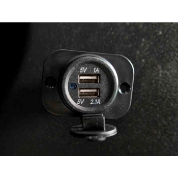 Ładowarka do zabudowy 2x USB 3.1A, 12/24V