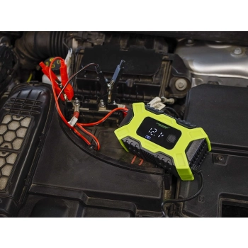 Inteligentny prostownik cyfrowy do akumulatorów 12V 6A, 2-100 Ah