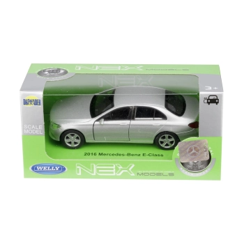 Model 1:34, Mercedes-Benz E-Class 2016, srebrny